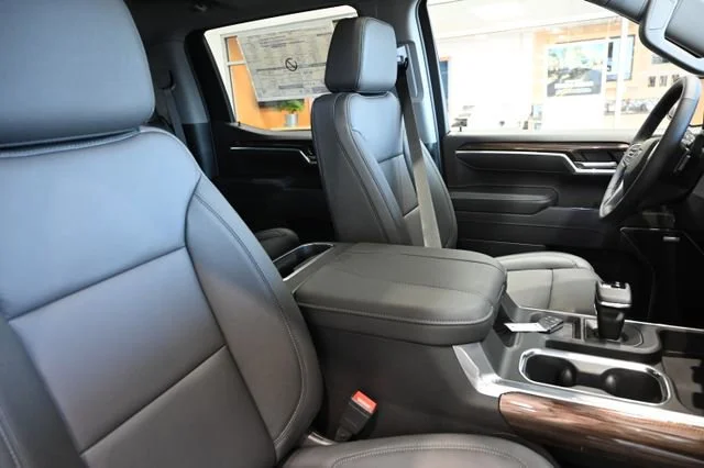 2026 Chevrolet Silverado 1500 RST - Photo 9
