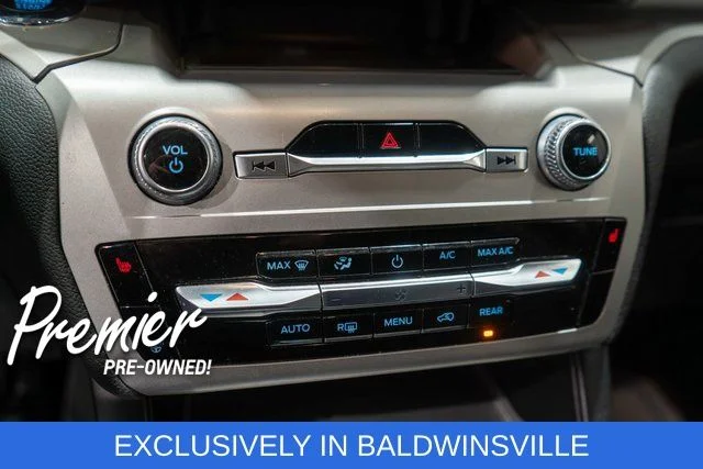 Used 2022 Green Ford XLT image 28