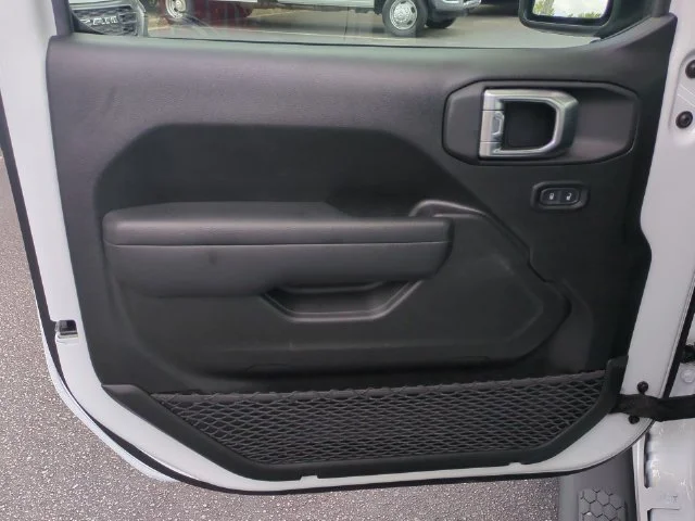 Used 2026 White Jeep Sport image 12