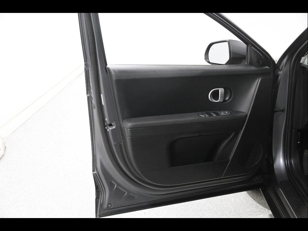 Used 2024 Shooting Star Gray Matte Hyundai SEL image 4