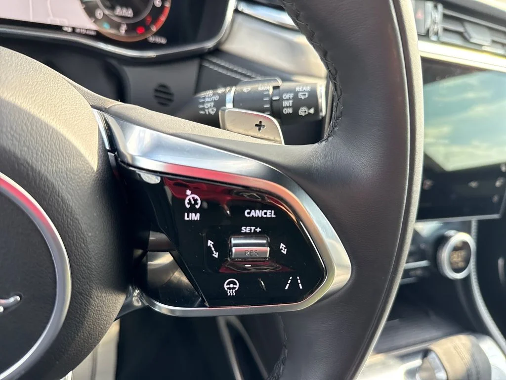 2026 Jaguar F-Pace R-Dynamic S - Photo 22
