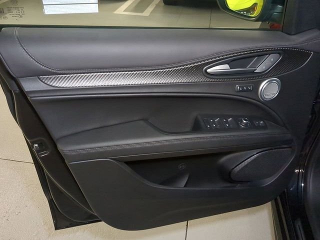 View 10