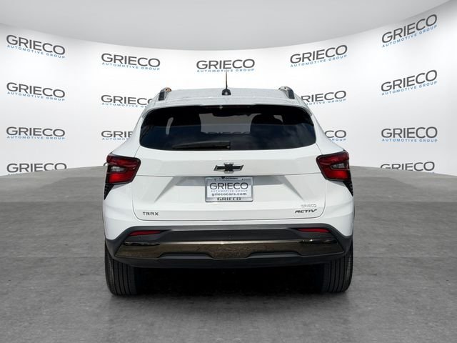 Used 2025 White Chevrolet ACTIV image 6