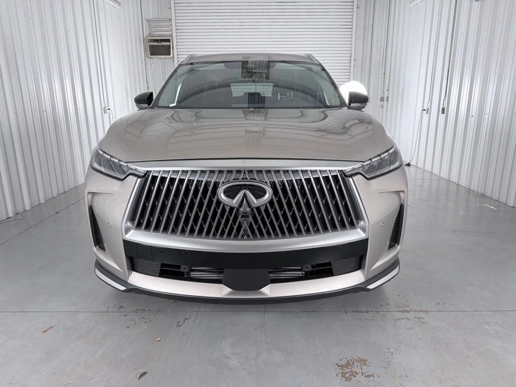 New 2026 Titanium INFINITI LUXE image 2