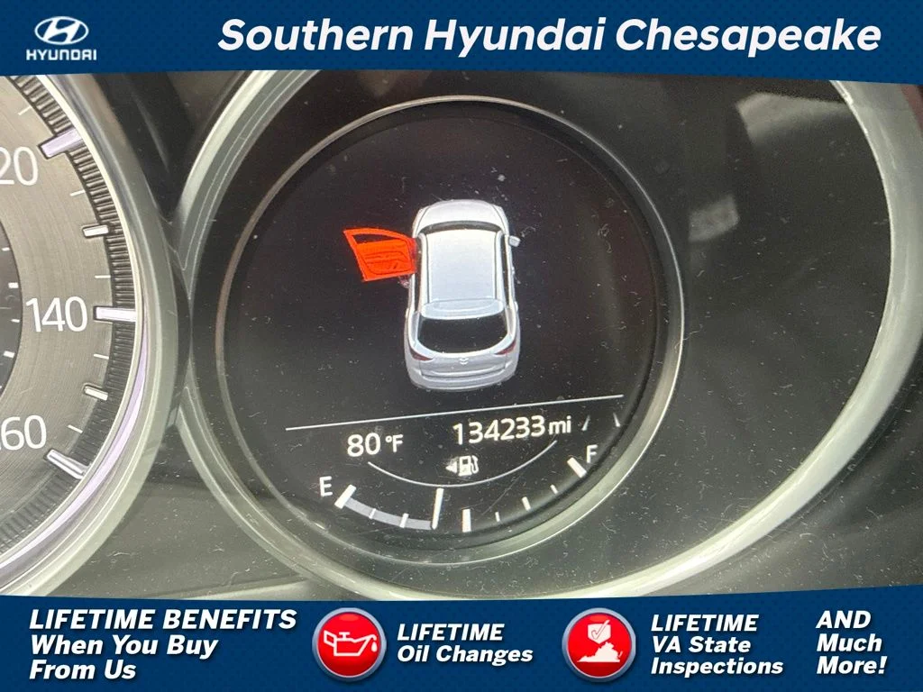 Used 2019 White Mazda Touring image 1