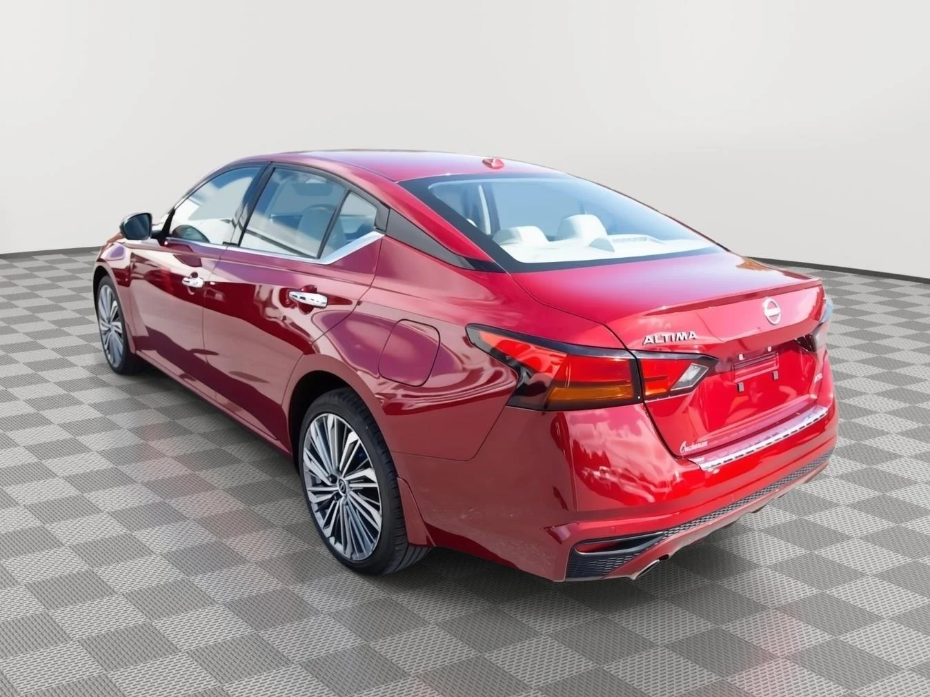 2023 Nissan Altima SL - Photo 7