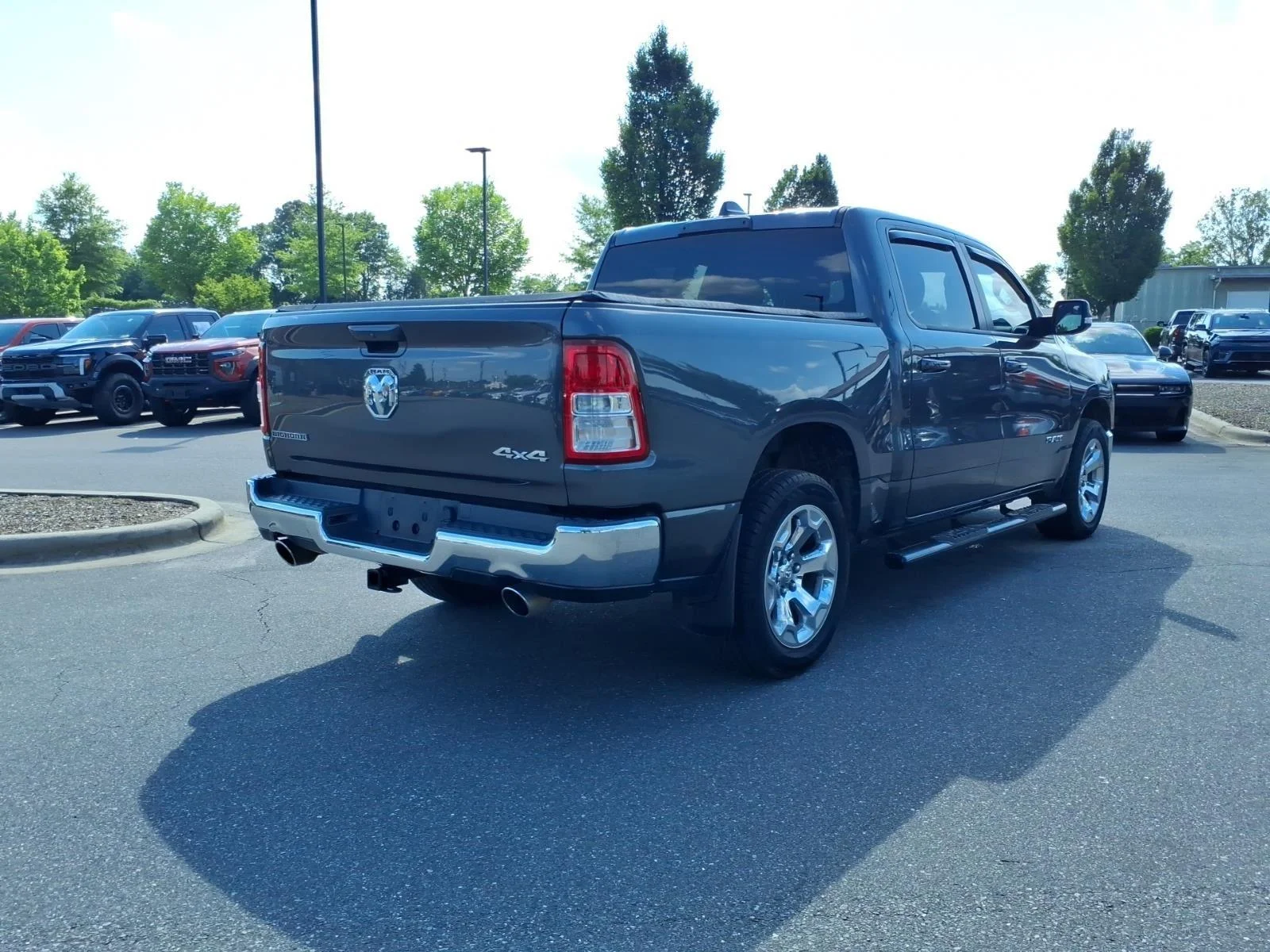 Used 2022  RAM Lone Star image 2