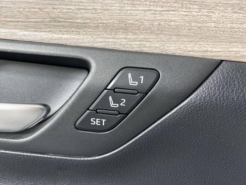 Certified Used 2024 Pearl Toyota Limited image 27