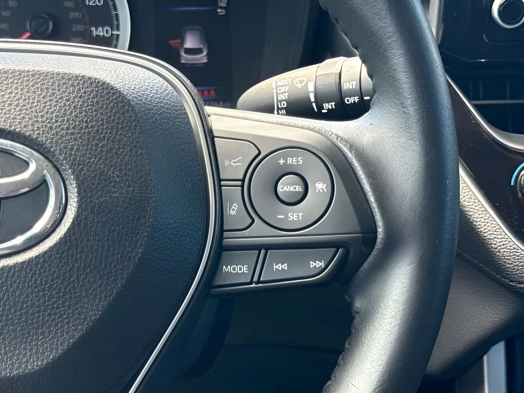 Used 2022 Red Toyota LE image 14