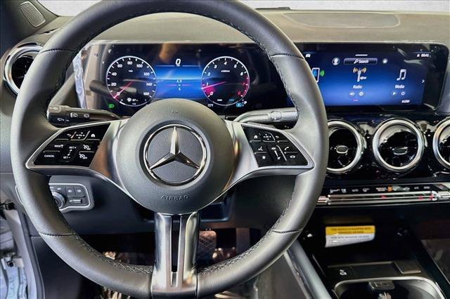 New 2026 Cirrus Silver Metallic Mercedes-Benz GLA 250 image 41