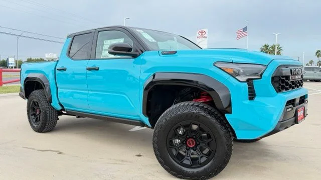 2026 Toyota Tacoma i-FORCE MAX TRD Pro