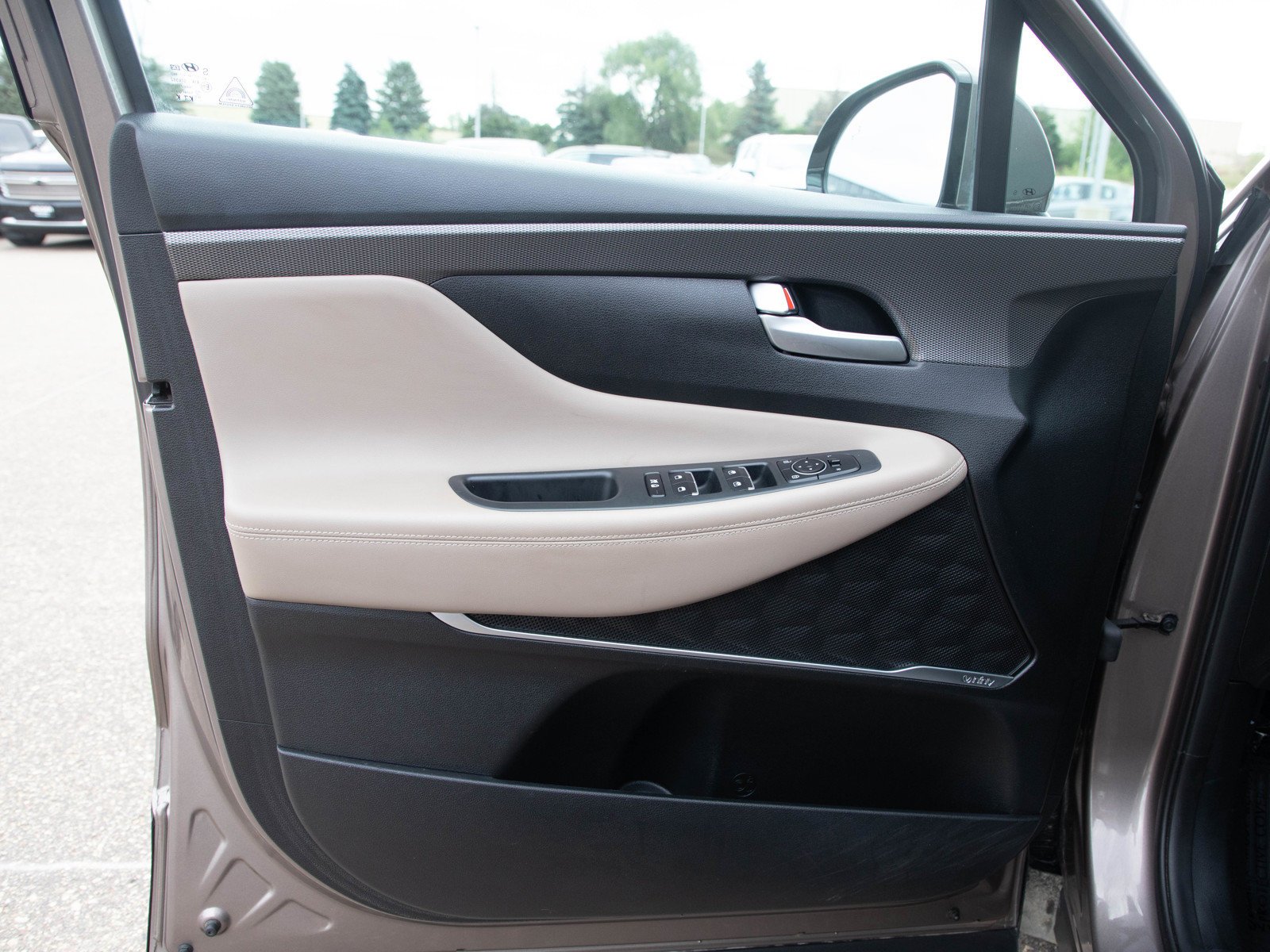 2019 Hyundai Santa Fe Limited - Photo 22
