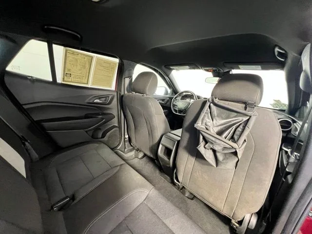 Used 2024 Red Chevrolet 1RS image 31