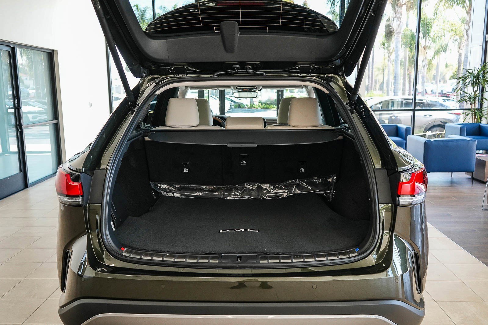 New 2026 Nori Green Pearl Lexus  350 LUXURY image 23