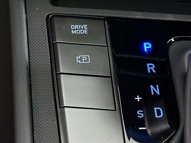 New 2026 Hyundai ELANTRA SEL Sport