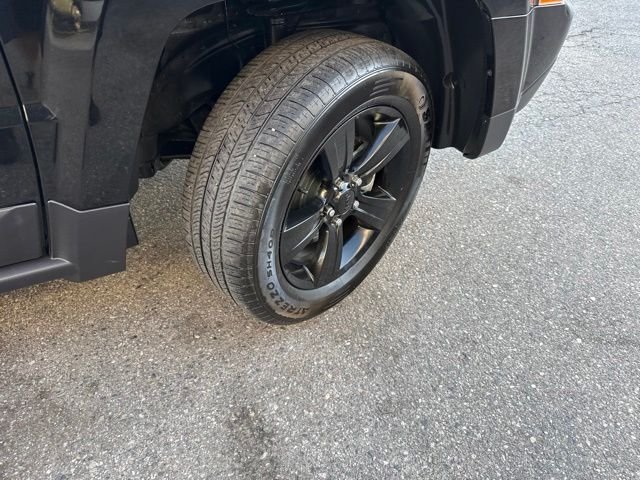 Used 2015 Black Jeep Sport image 11