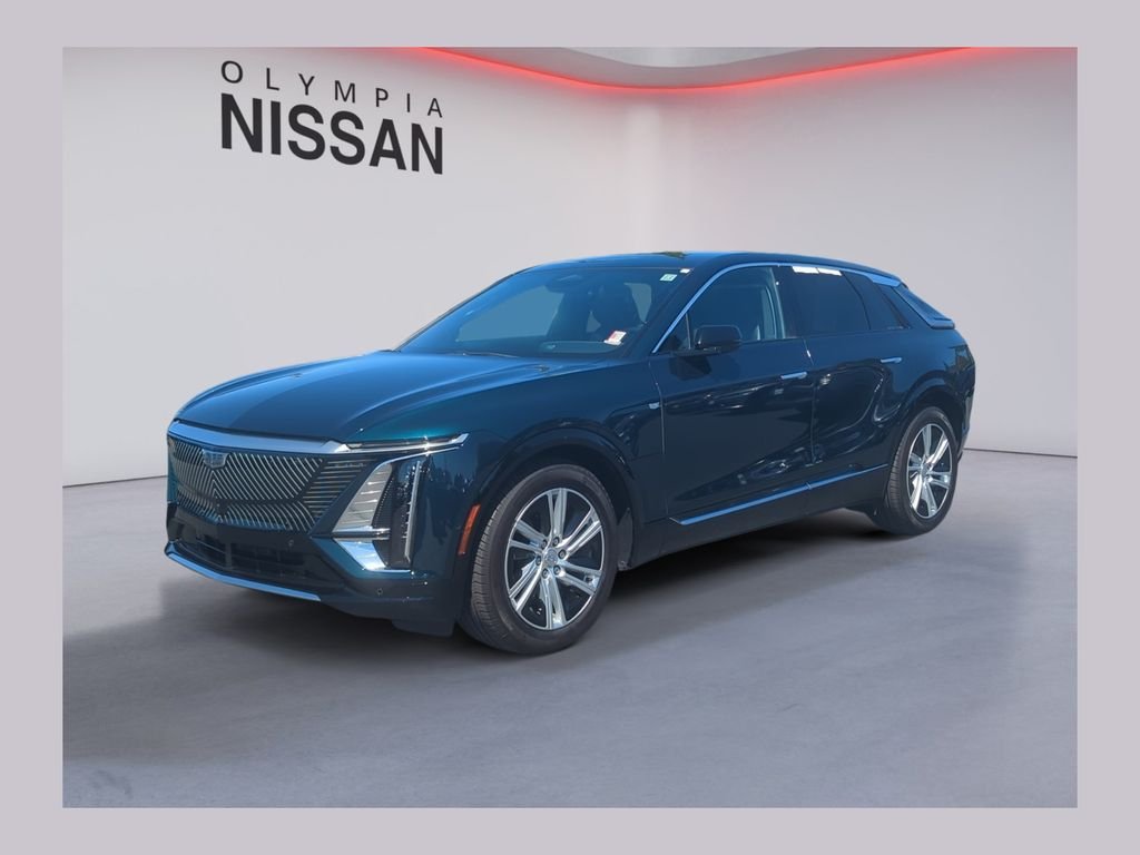 Used 2024 Green Cadillac Tech image 1