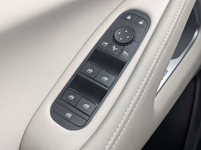 New 2027 DEEP EMERALD INFINITI Luxe AWD image 25
