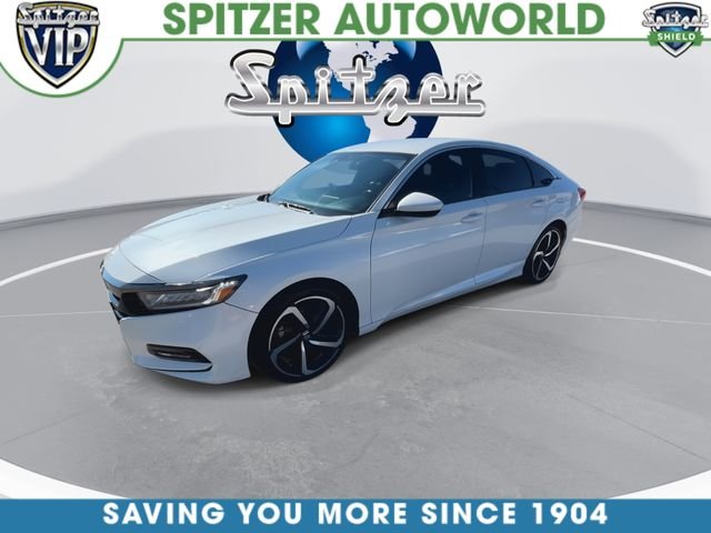 Used 2019  Honda Sport image 4