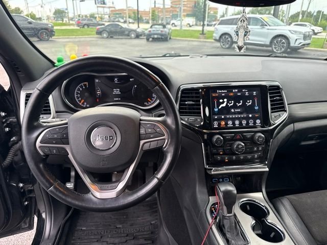 Certified Used 2021 Black Jeep Laredo X image 10