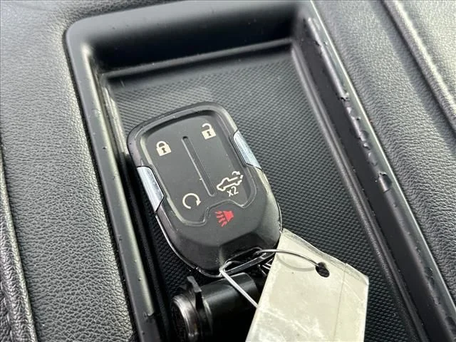 Used 2019 Black GMC SLT image 34