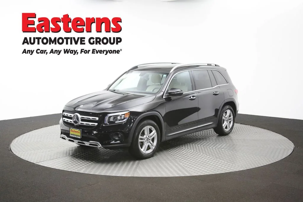 Used 2022 Black Mercedes-Benz GLB 250 image 56