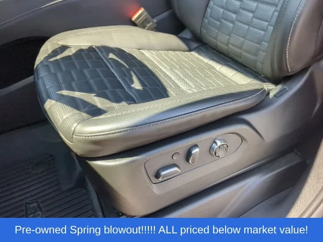 Used 2024 Black Cadillac V-Series image 25
