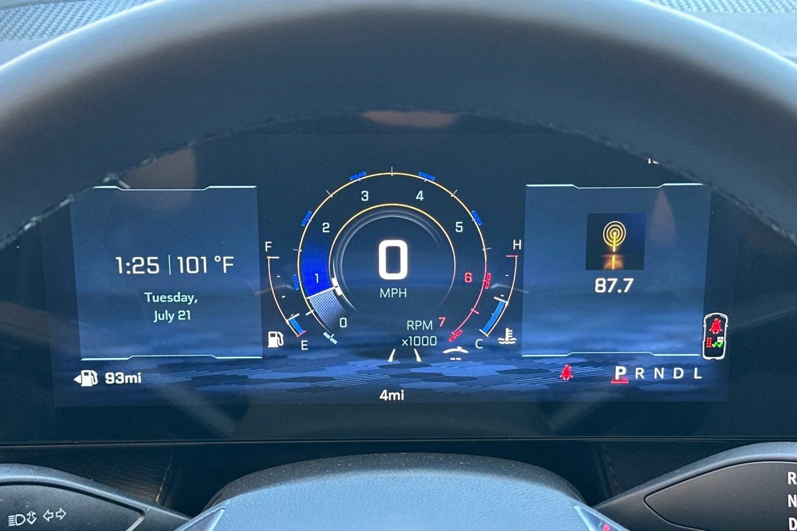New 2027 Mosaic Black Metallic Chevrolet LT image 25