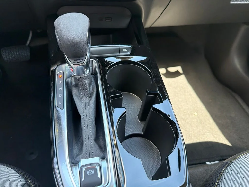 New 2026 Summit White Chevrolet LT image 15