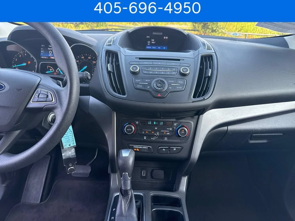 Pre-Owned 2017 Ford Escape SE