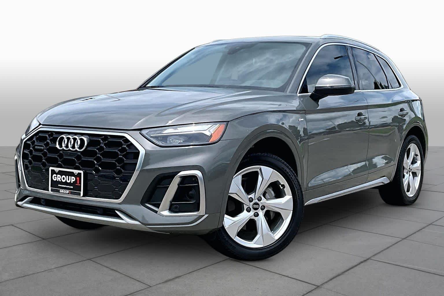 2023 Audi Q5 45 Premium Plus's photo
