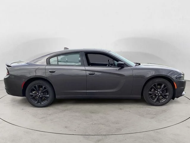 Used 2020 Granite Dodge SXT image 7