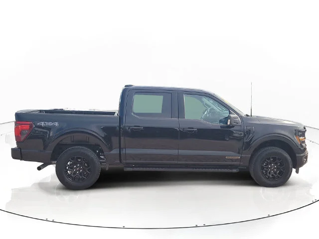 Used 2024 Black Ford XLT image 4