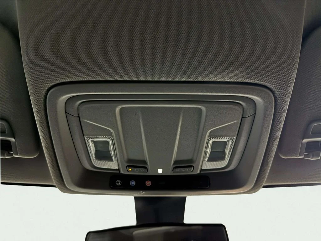 Used 2021 Black Chevrolet LT image 19