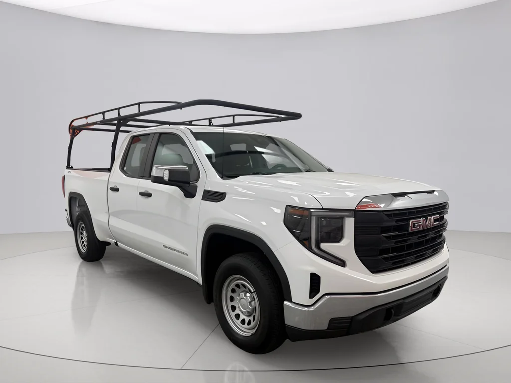 Used 2022 White GMC Pro image 1