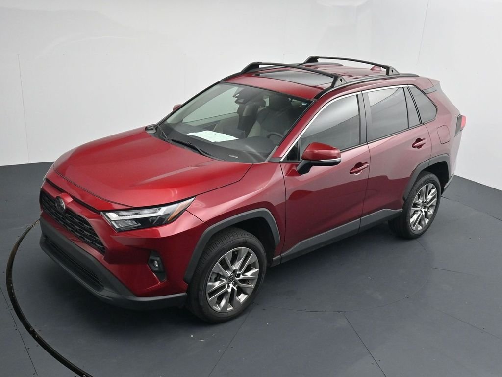 Used 2023 Red Toyota XLE Premium image 12