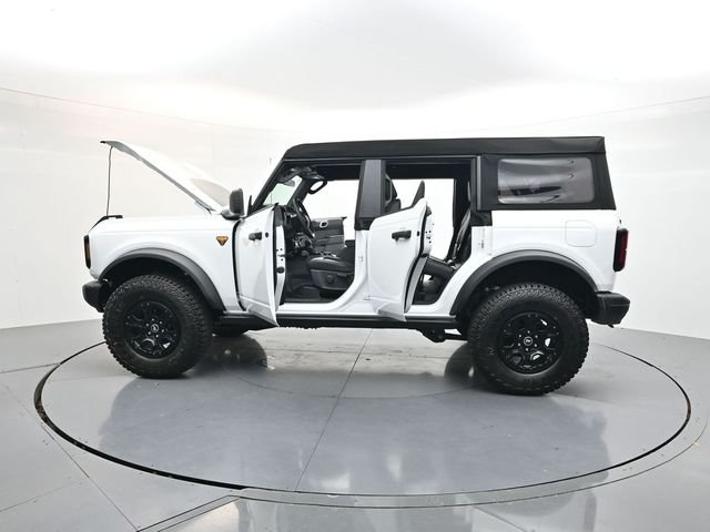 New 2026 Oxford White Ford Badlands® image 57