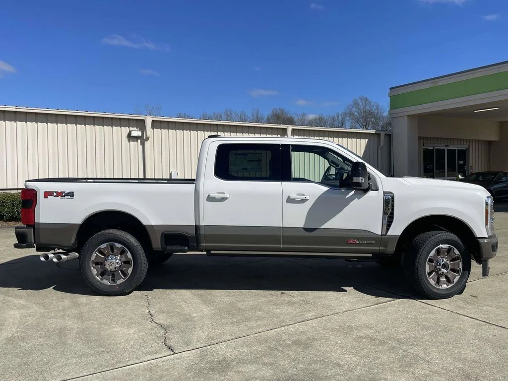 New 2026 Star White Metallic Tri-Coat Ford F-350® King Ranch® image 2