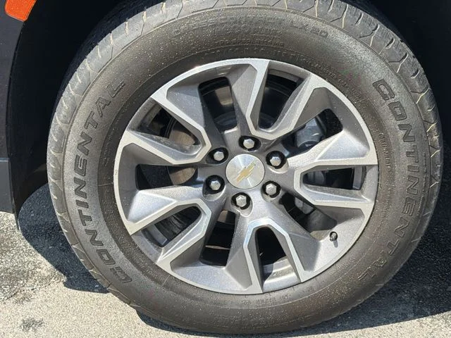 Used 2022 Blue Chevrolet LT image 8