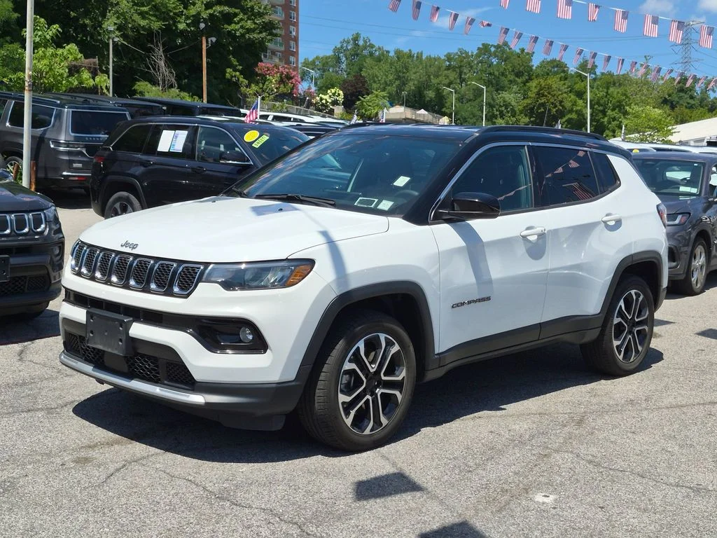 Used 2023 White Jeep Limited image 1