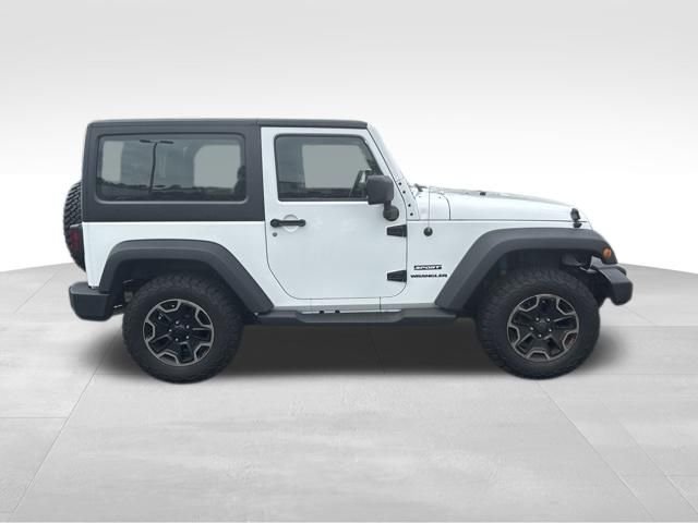 Used 2014 White Jeep Sport image 12