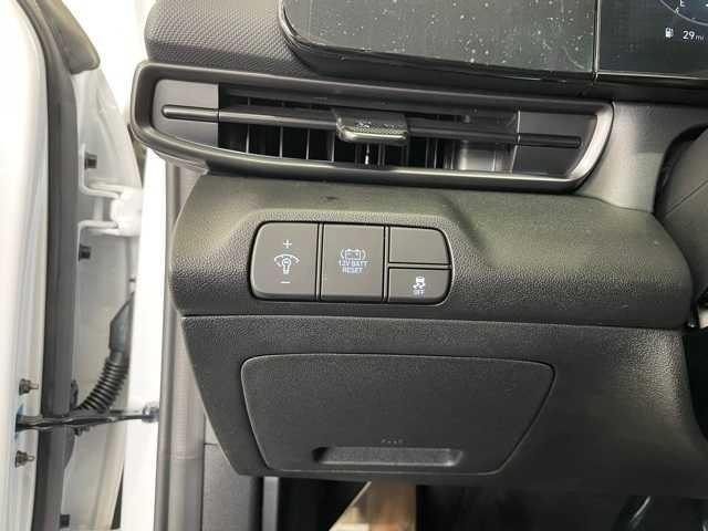 2025 Hyundai Elantra Blue - Photo 16