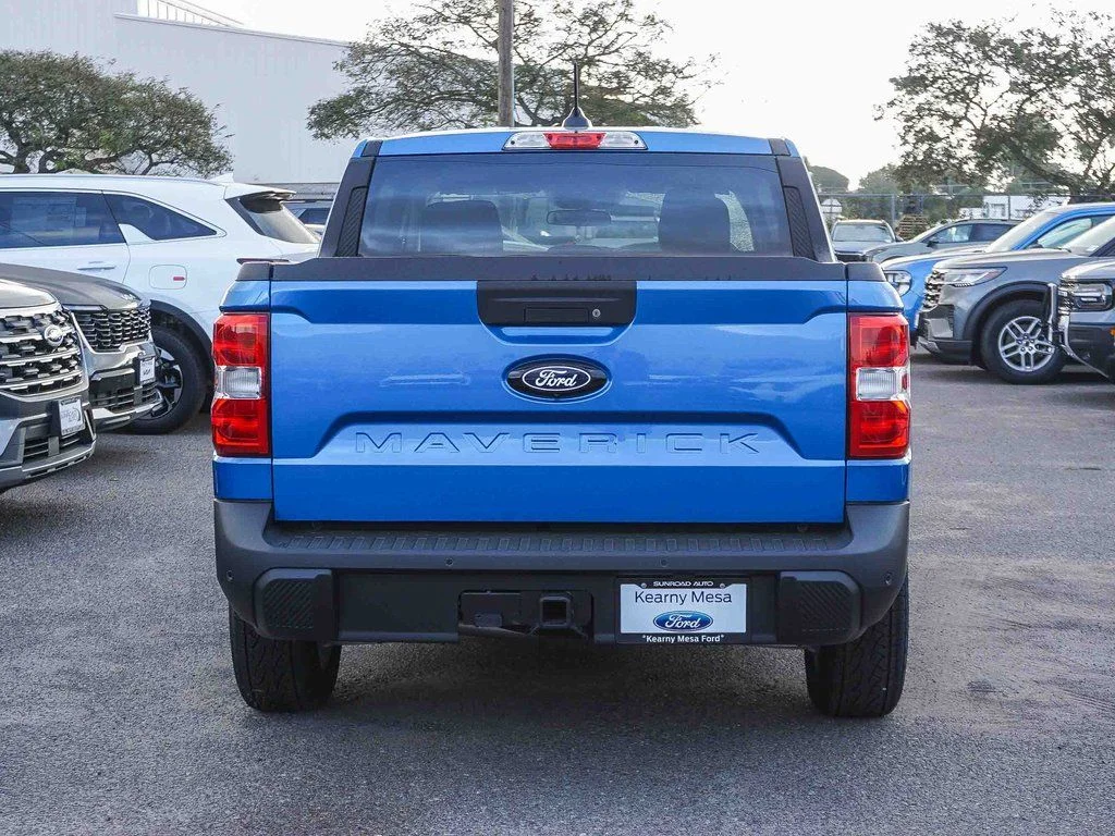 New 2026 Blue Ford XLT image 5