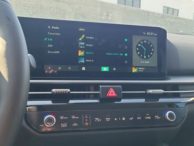 New 2026 Snow White Pearl Kia LX image 19