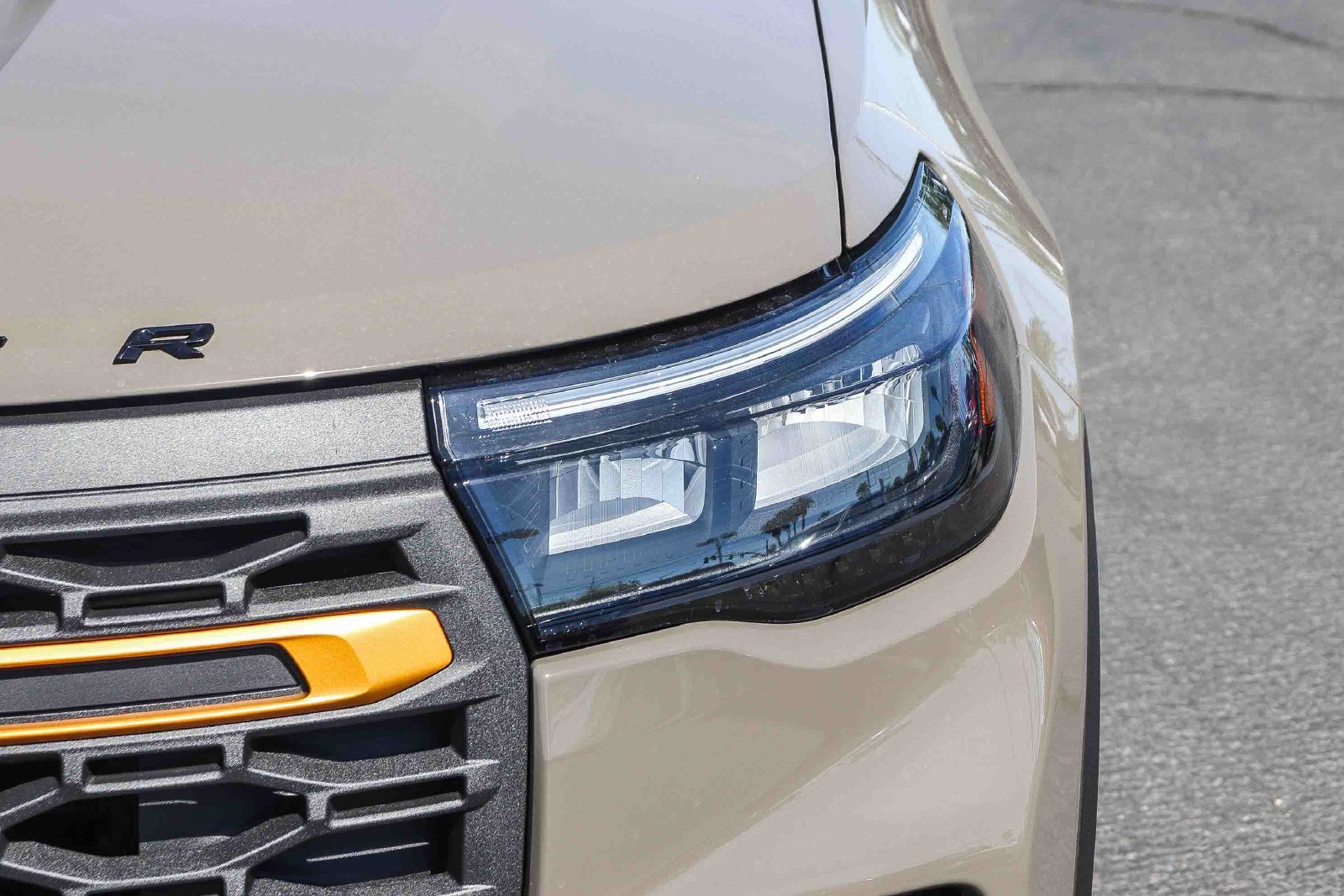 New 2026 Marsh Gray Ford Tremor® image 11