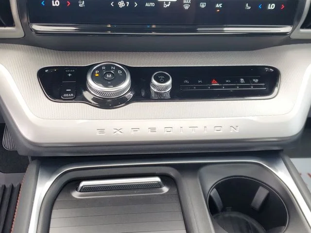 2025 Ford Expedition MAX Active - Photo 27