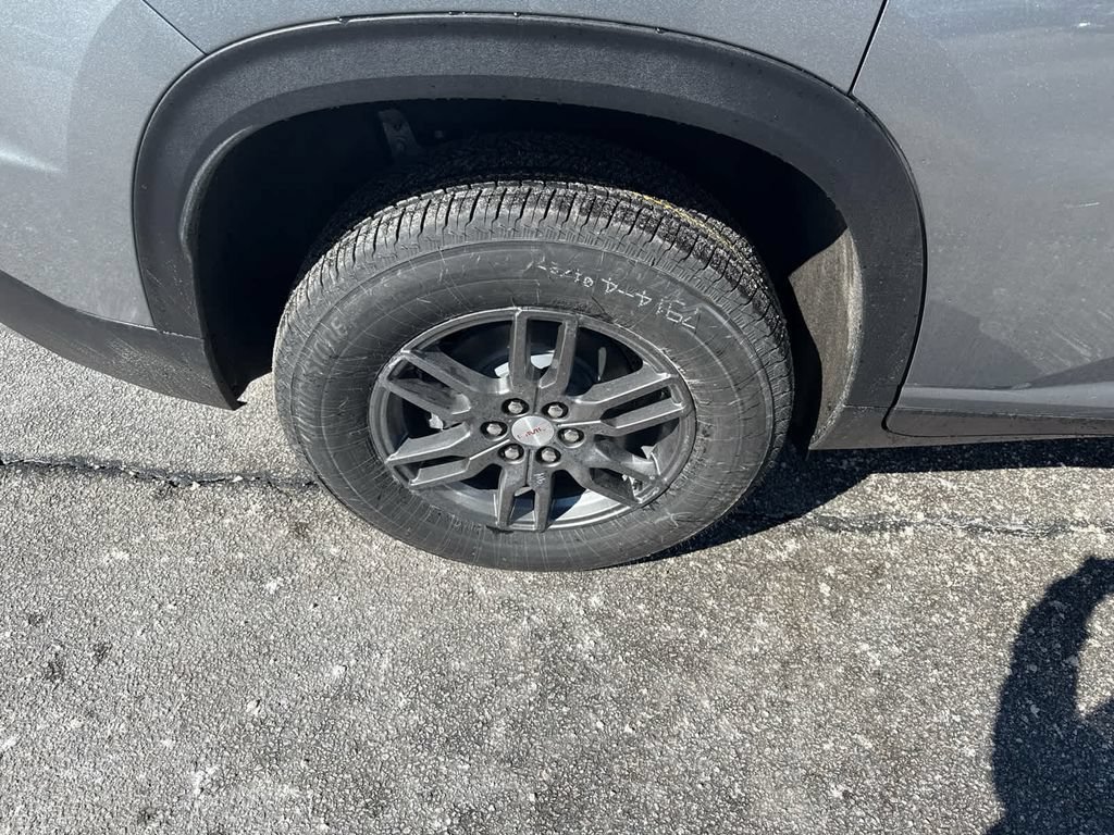 2026 GMC Acadia Elevation - Photo 10