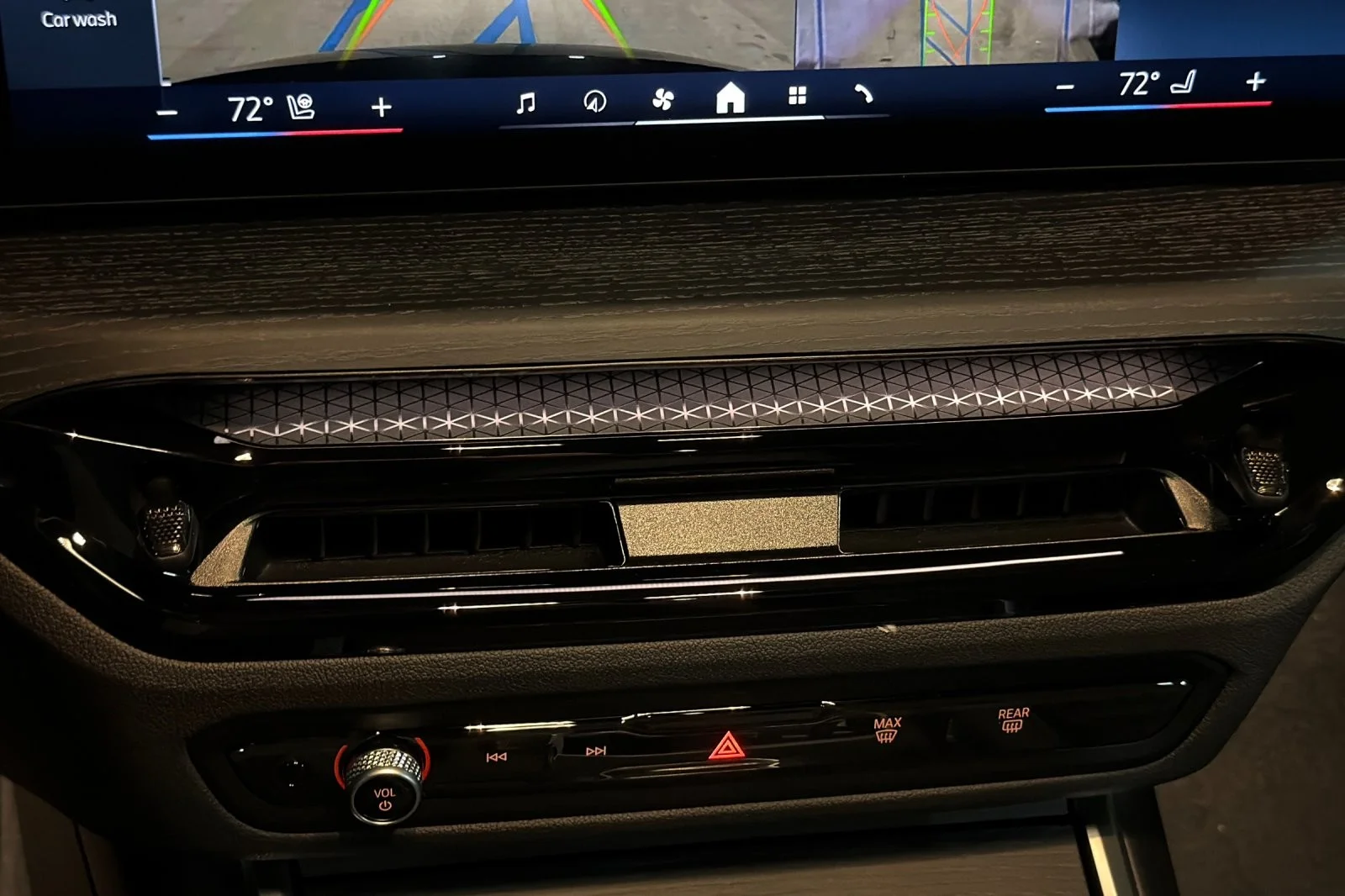 New 2026 Black Sapphire Metallic BMW 330i NA image 19