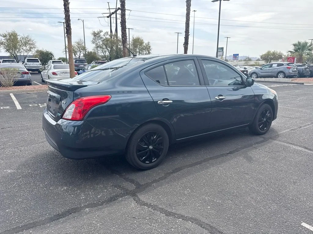 Used 2015 Blue Nissan 1.6 SV image 7