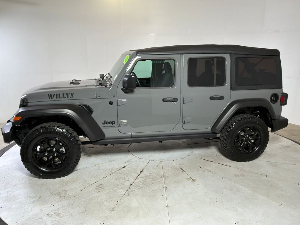 Certified Used 2022 Gray Jeep Unlimited Willys image 6